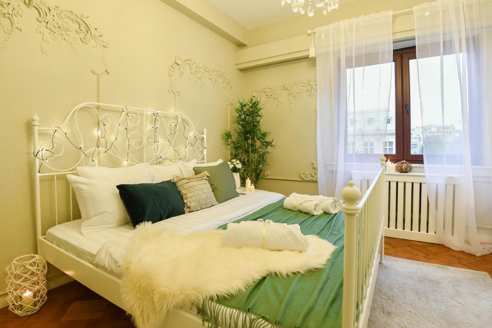 Cozy Studio Overlooking The Old Town Бухарест Экстерьер фото
